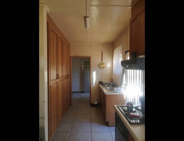 3 BEDROOM HOUSE FOR SALE IN SASOLBURG EXT 12